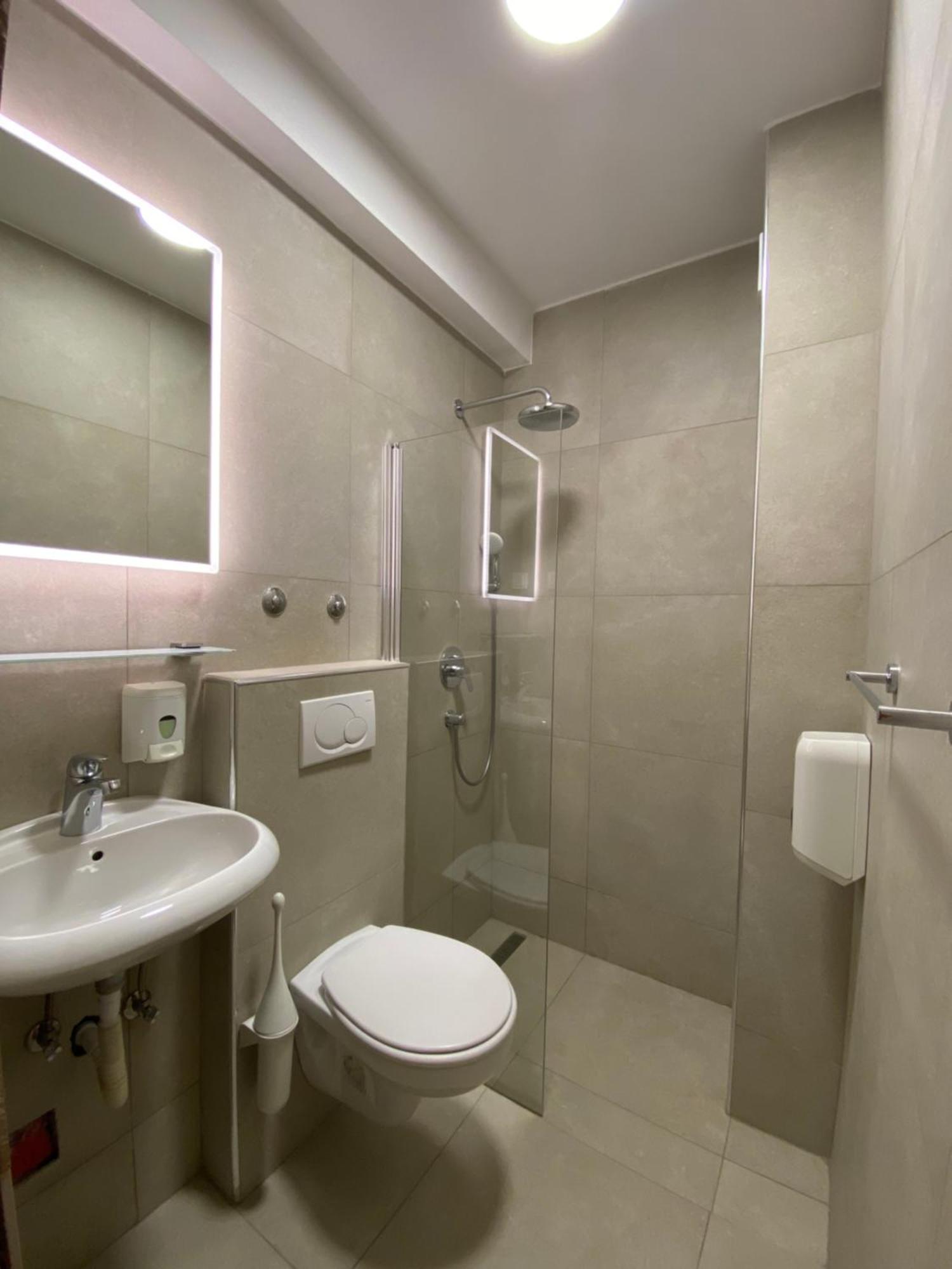 So Centre Daire Budva